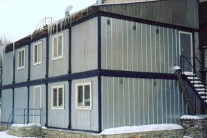 здание из бытовок